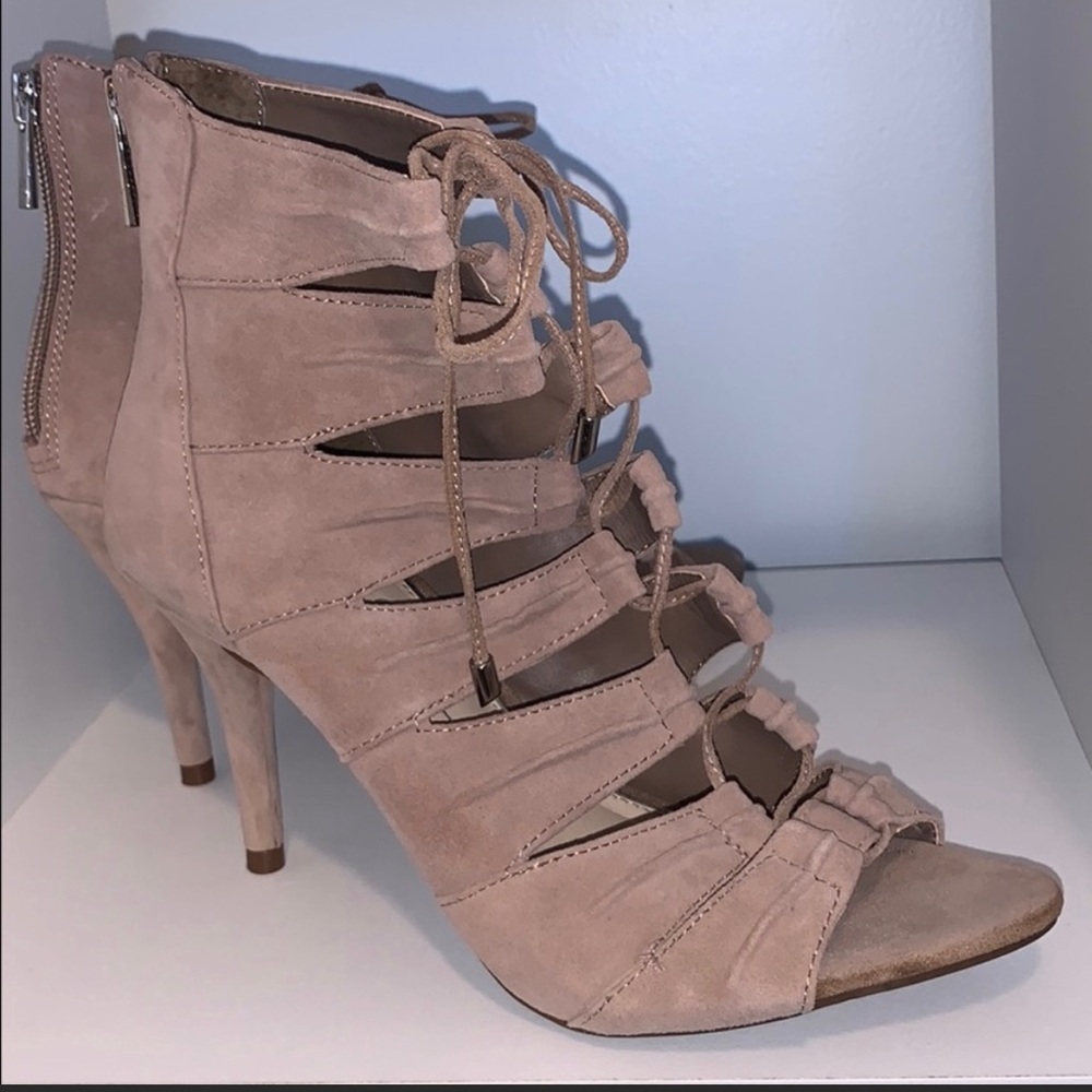Jessica Simpson Sexy Lace Up Heels 💕